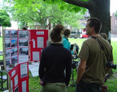 Fuzzy Boundaries booth at the 2009 Perth Festival