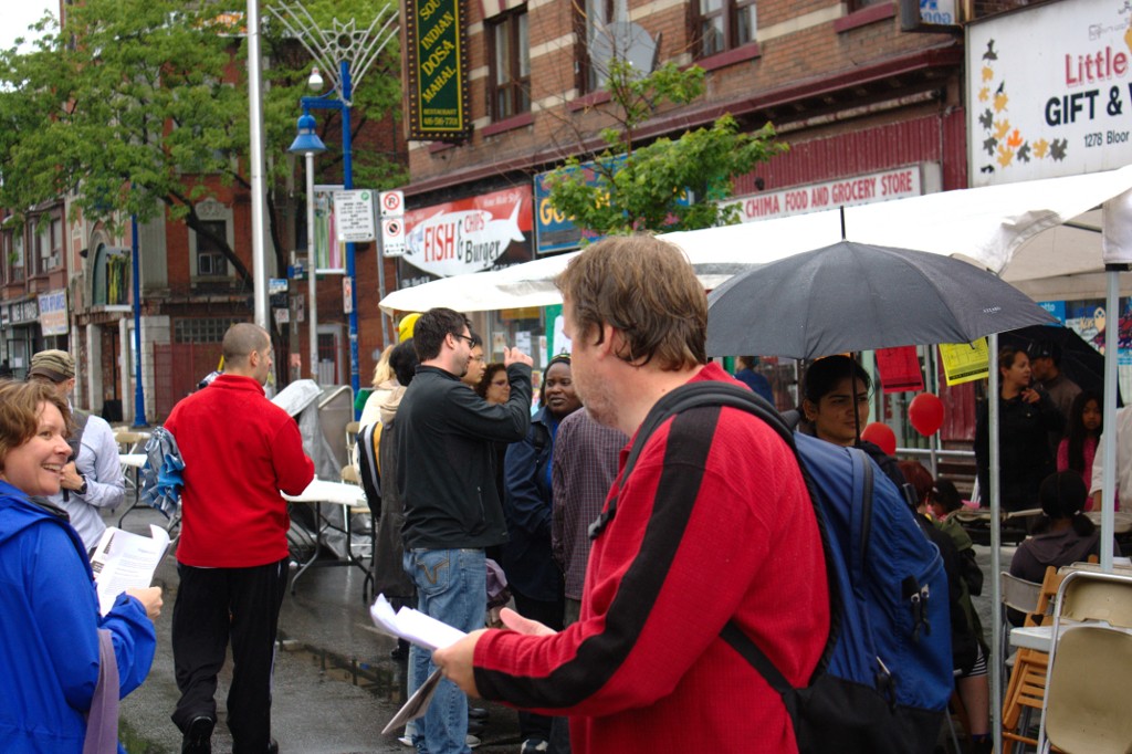 FB at the June 20th 2009 BIG on Bloor Festival